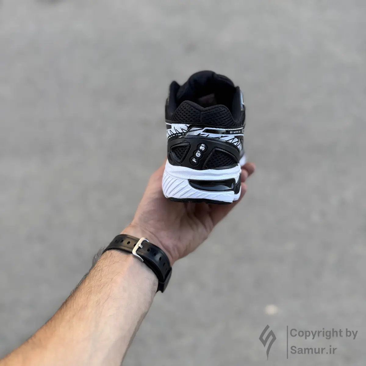 گالری تصاویر کتونی اسیکس کایانو 20 مشکی سفید